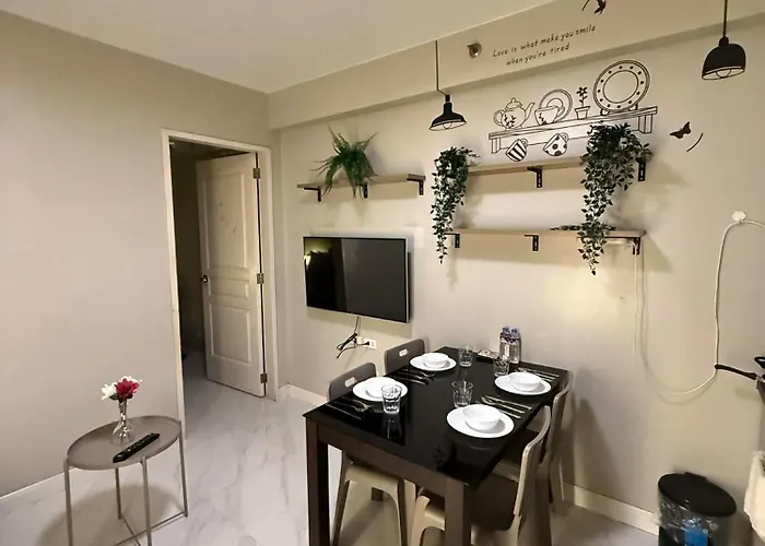 Apartahotel 1br With Balcony Near Moa,parqal,solaire Manila